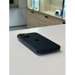 Apple iPhone 15 128 ГБ Черный