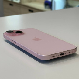 Apple iPhone 15 256 ГБ (eSIM) Розовый