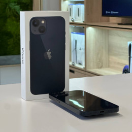 Apple iPhone 13 128 ГБ Темная Ночь