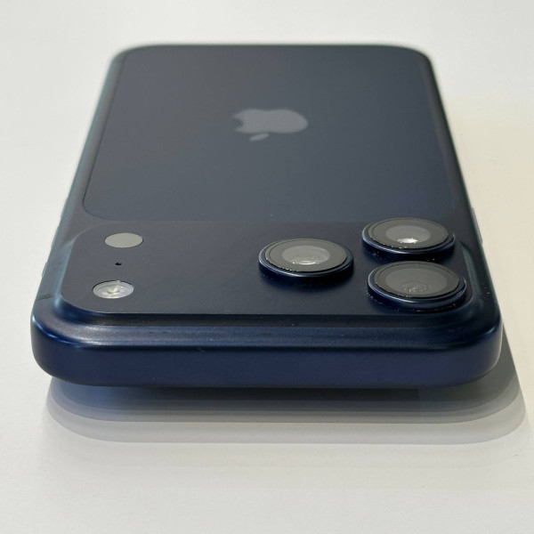 Apple iPhone 17 Pro Max 256 ГБ (eSIM + nano SIM) «Темно-синий» — фото 4