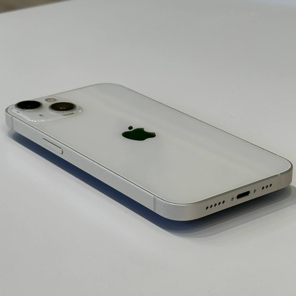 Apple iPhone 13 128 ГБ Сияющая звезда