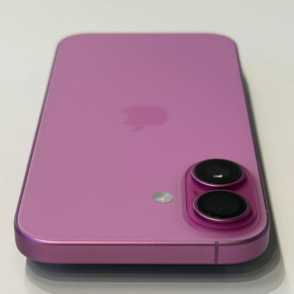 Apple iPhone 16 128 ГБ (eSIM + nano SIM) Розовый — фото 3