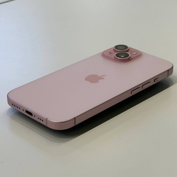 Apple iPhone 15 256 ГБ (eSIM) Розовый — фото 2
