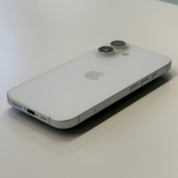 Apple iPhone 16 128 ГБ (eSIM + nano SIM) Белый — фото 2