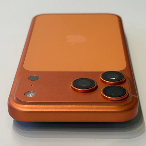 Apple iPhone 17 Pro Max 512 ГБ (eSIM + nano SIM) «Оранжевый» — фото 3