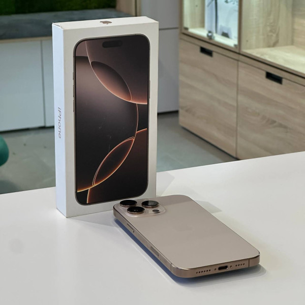Apple iPhone 16 Pro Max 256 ГБ (eSIM + nano SIM), «Песчаный титановый»