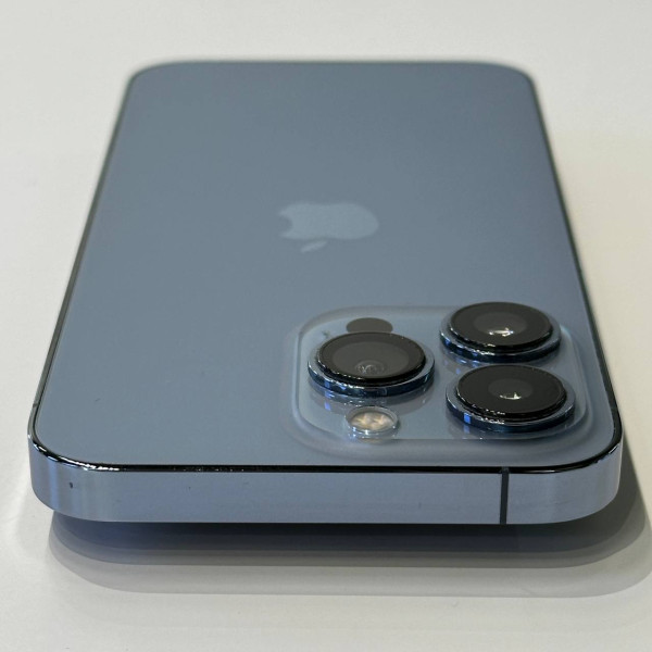 Apple iPhone 13 Pro 128 ГБ Голубой — фото 4